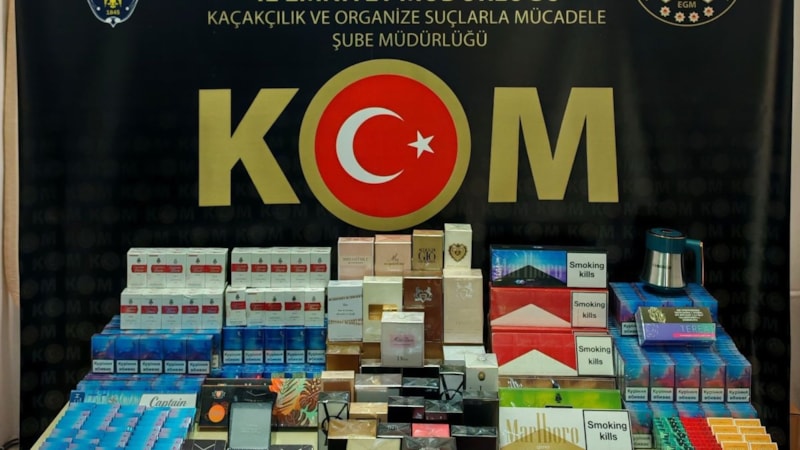 Bilecik'te yüzlerce paket kaçak sigara ve parfüm bulundu
