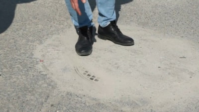 İstanbul'da hırsızlar yer altı kablolarını çaldı: Mahalleli internetsiz kaldı