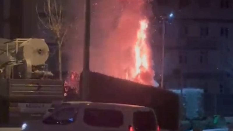 Çorum'da parka atılan torpil yangına neden oldu