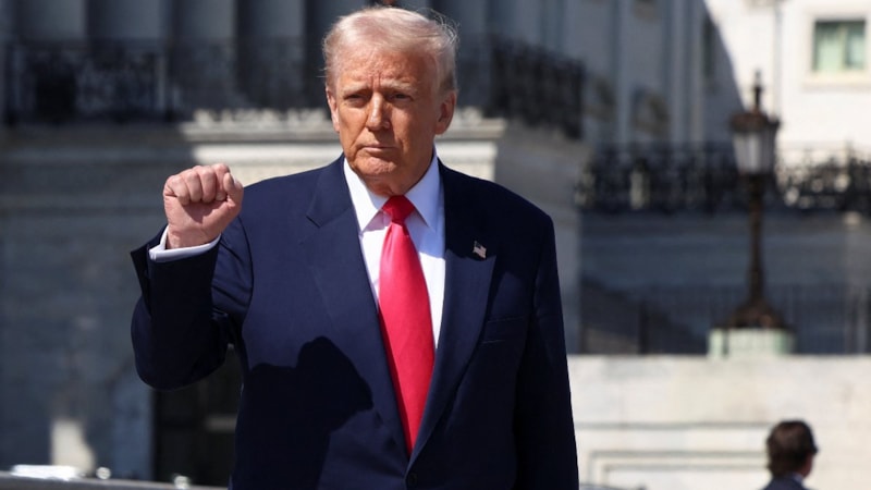 ABD'de anket: Halk, Trump'ın ekonomiyi yönetme performansından memnun değil