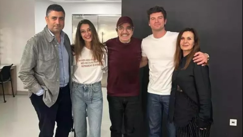 Selçuk Yöntem ile Kıvanç Tatlıtuğ yıllar sonra bir araya geldi! fotoğraf sosyal medyada gündem oldu