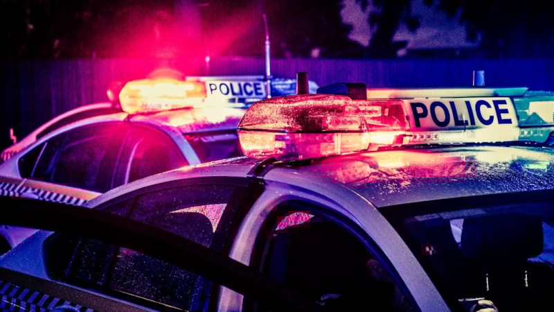 Polis, ambulans ve itfaiye araçlarının çakarları bakın neden kırmızı ve mavi renkteymiş!