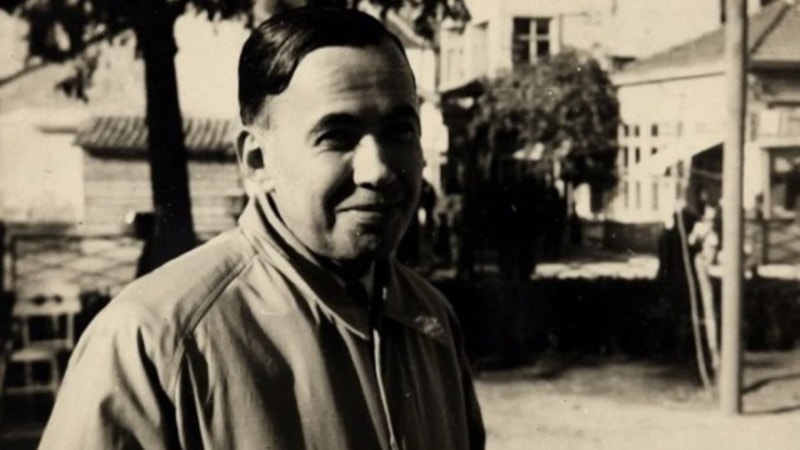 Modern Türk şiirinin öncü ismi: Behçet Necatigil