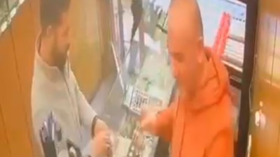 İstanbul'da altın taç çalınan kuyumcu, 2 yıl önce sahte altın dişle dolandırıldı