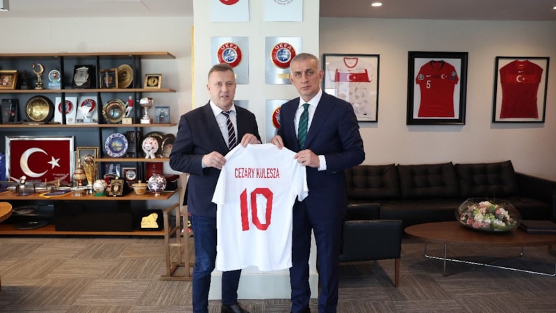 Polonya Futbol Federasyonu Başkanı Kulesza'dan İbrahim Hacıosmanoğlu'na ziyaret