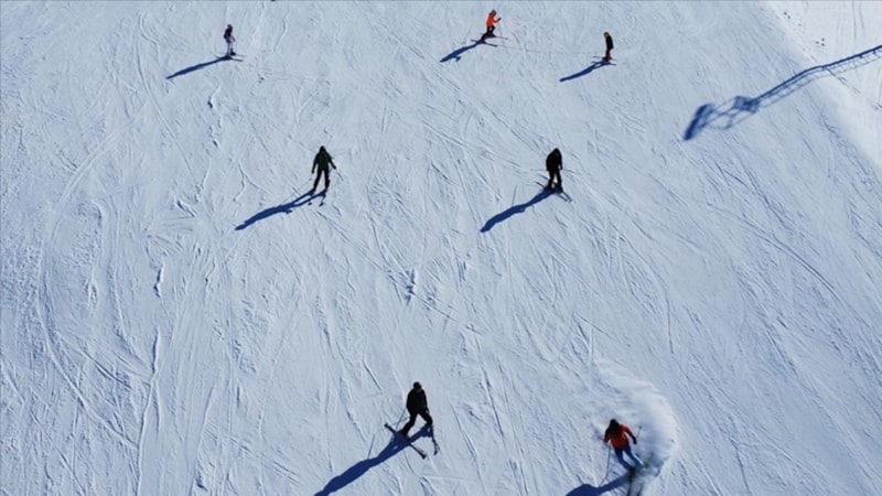 Kayak merkezlerinde kar kalınlıkları yükseldi