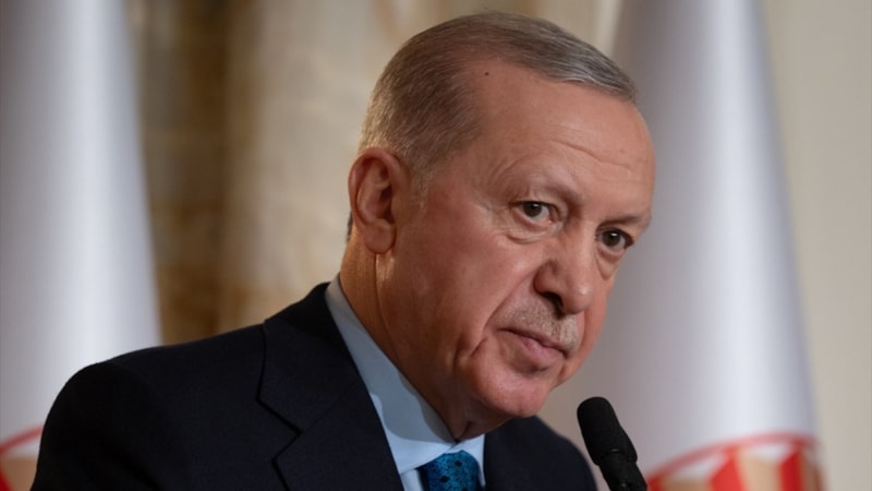 Cumhurbaşkanı Erdoğan'dan oyuncu Şinasi Yurtsever için taziye mesajı