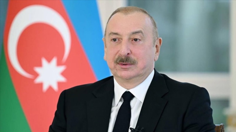 Azerbaycan Cumhurbaşkanı İlham Aliyev: Fransa, Ermenistan'ı yeni bir savaşa sürüklüyor