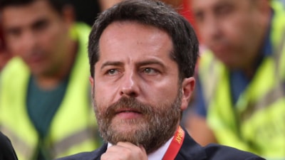 Erden Timur'dan yabancı hakem cevabı