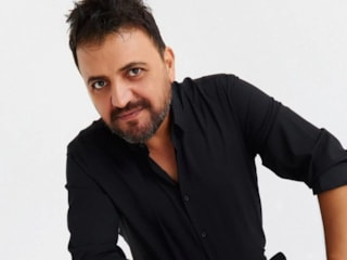 Türk komedisinin önde gelen isimlerinden olan Şinasi Yurtsever kimdir