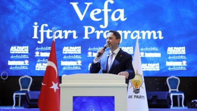 Alparslan Bayraktar: Gabar gelirleriyle elektrik ve doğalgaz faturalarının yüzde 60'ını devlet ödüyor