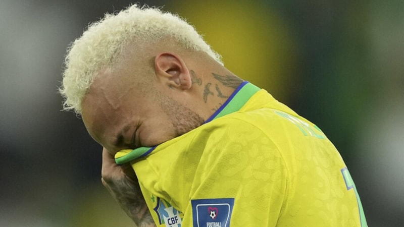 Neymar, Brezilya milli takımı kadrosundan çıkarıldı