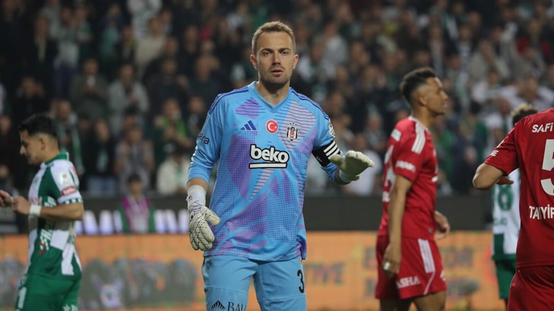 Mert Günok: 9 kişi kalan takıma gol atamadık