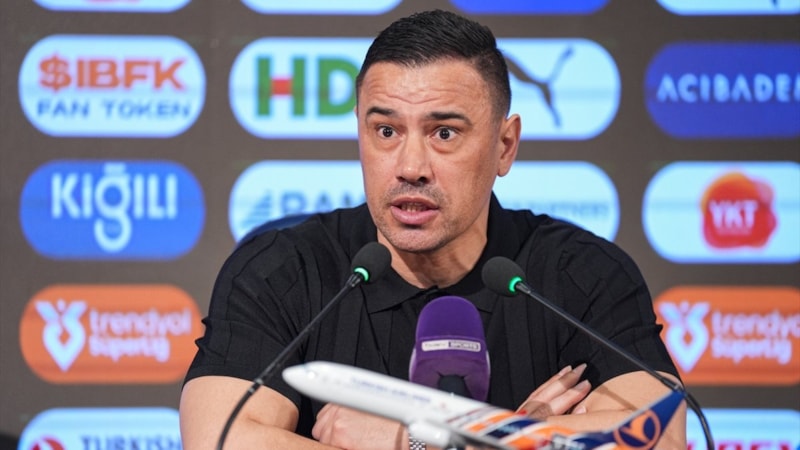 Başakşehir: Çağdaş Atan görevine devam etmektedir