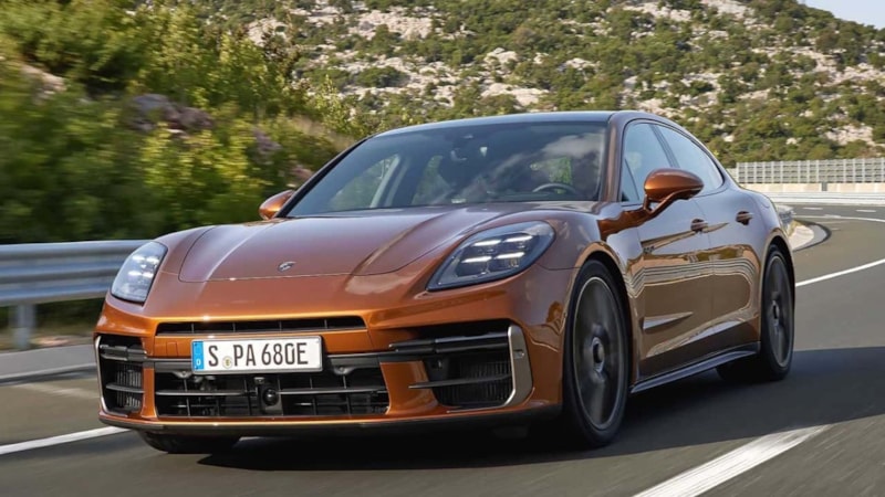 Porsche, benzinli motorlardan vazgeçmeyecek