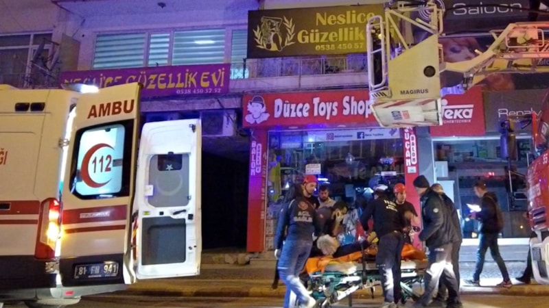 Düzce'de polisler tarafından evde hareketsiz halde bulundu