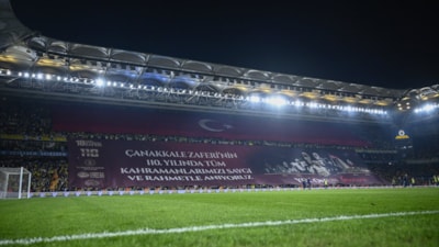 Fenerbahçe - Samsunspor maçında 18 Mart Çanakkale şehitleri anıldı