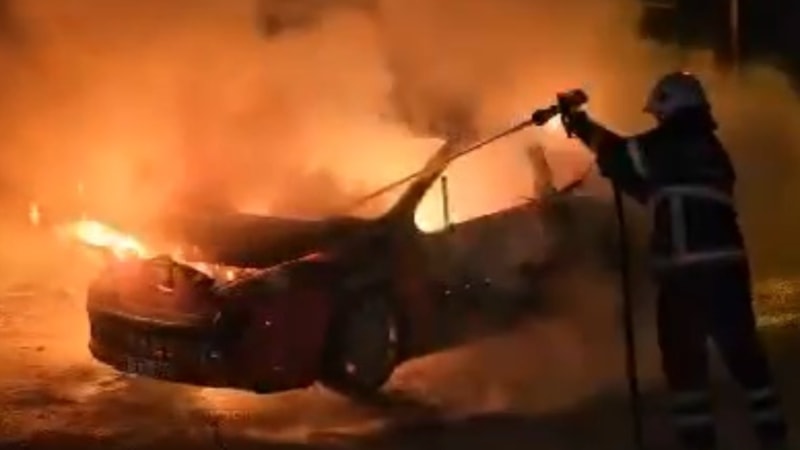 Adana'da annesinin aracını kundaklayan şüpheli yakalandı