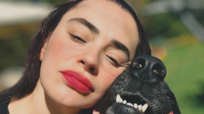 Ceylan Ertem'in sahne performansı açıklaması İrem Derici'yi kızdırdı