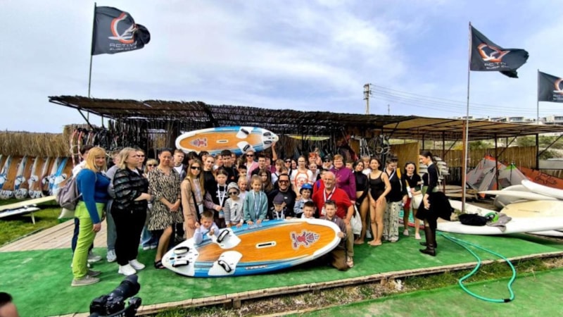 Ukraynalı çocuklar savaşı Alaçatı'da unuttu