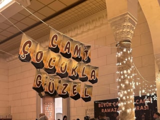 Büyük Çamlıca Camii'nde Ramazan ayına özel çocuk şenlikleri düzenlendi