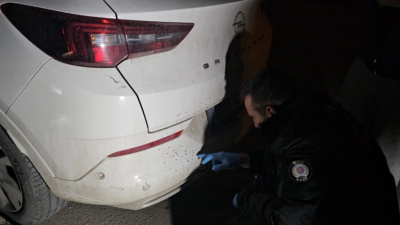 Çorum'da silahlı kavgada iş yeri ve otomobilde hasar oluştu