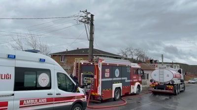 Tekirdağ'da bir evden alevler yükseldi