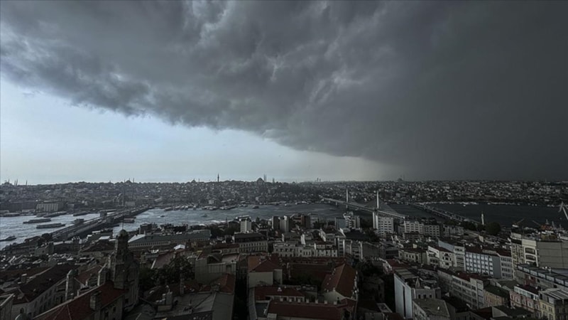 Meteoroloji'den 48 ile sarı kodlu uyarı: Kar ve fırtına etkisini sürdürecek
