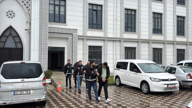 Kocaeli'de pusu kurup öldürdü