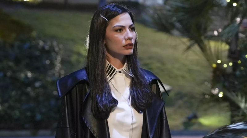 Eşref Rüya'nın Nisan'ı Demet Özdemir, bakın nasıl değişmiş! Eski hali şoke edecek...