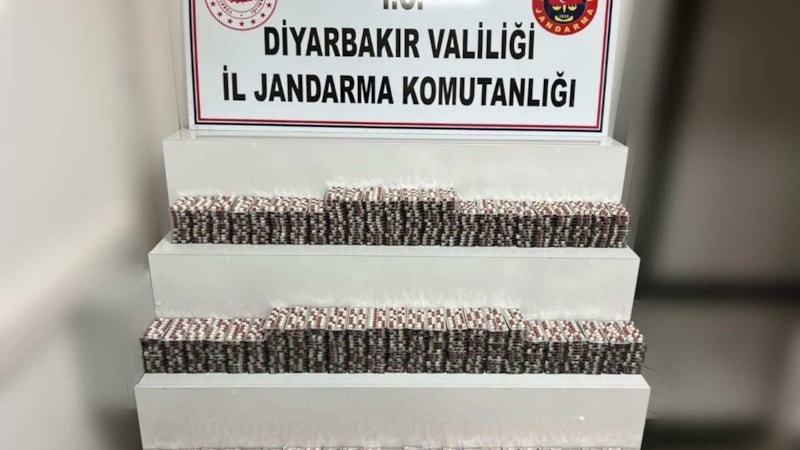 Diyarbakır'da jandarma ekiplerinden uyuşturucu operasyonu