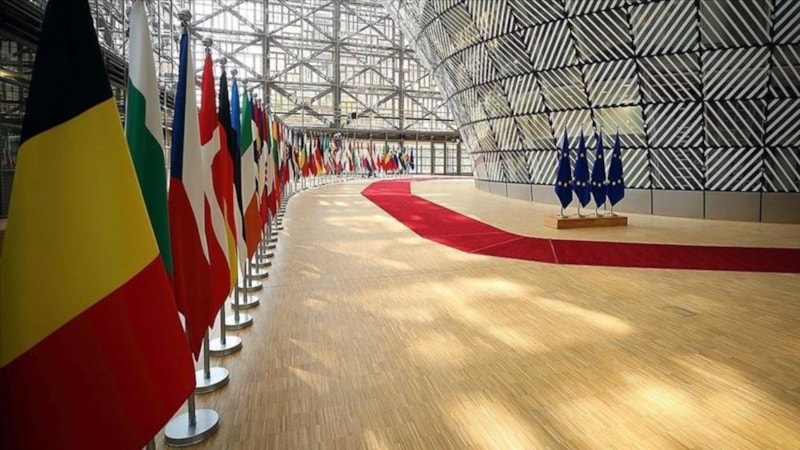 AB liderlerden 'savunma ve rekabet gücünü artırma' vurgusu