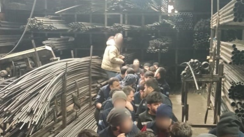 Bursa'da kaçak göçmenleri çalıştırdığı tespit edilen şüphelilere yönelik operasyon