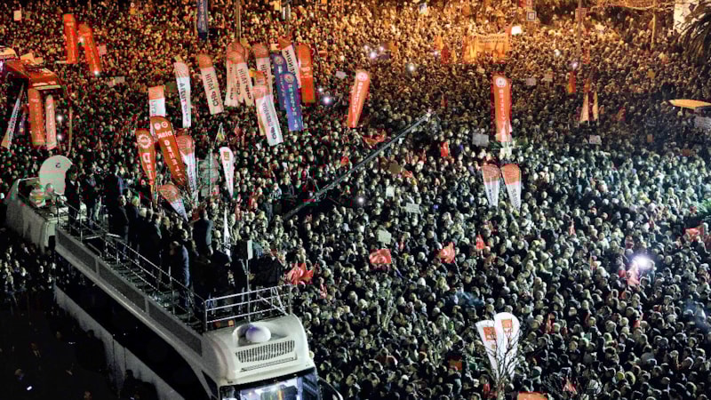 DEM Parti'nin 'Saraçhane'ye geliyoruz' açıklamasına CHP'lilerden tepki