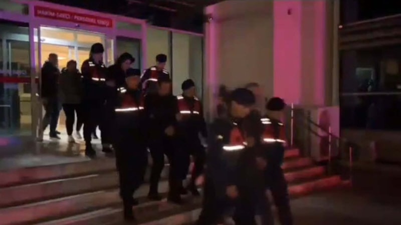İzmir'de 44 milyon TL'lik dolandırıcılık: 6 tutuklama