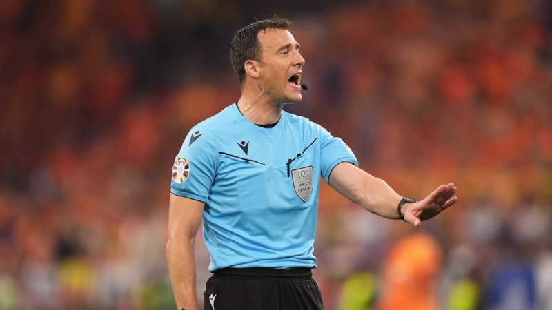 Macaristan - Türkiye maçında Felix Zwayer düdük çalacak