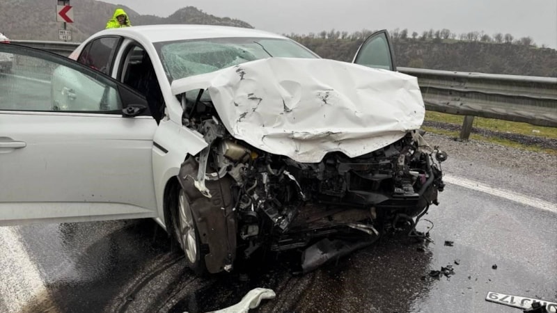 Bitlis’te trafik kazası: 1 ölü, 1 yaralı