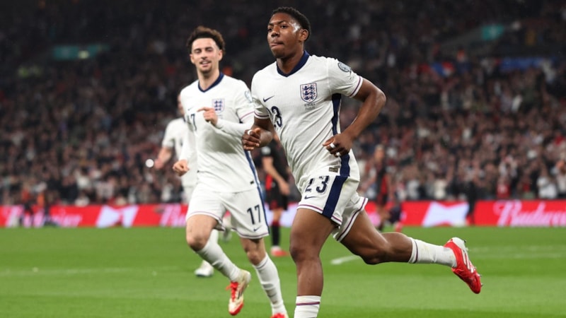 İngiltere, Arnavutluk'u mağlup etti! Myles Lewis-Skelly tarihe geçti