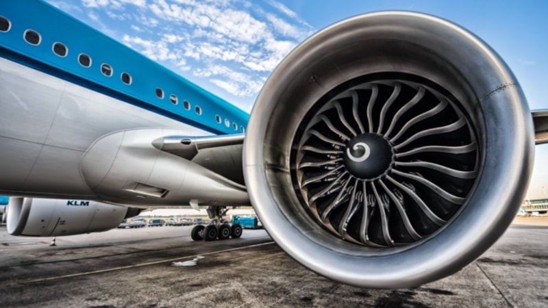 Uçak motorlarının ortasındaki spiral çizgiler bakın ne işe yarıyormuş…