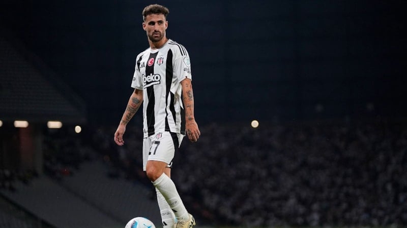 Beşiktaş'a derbi öncesi Rafa Silva şoku