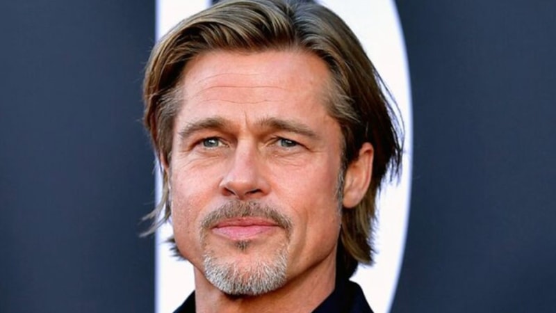 Toplu dava açıldı! Brad Pitt’in iyiliği başına bela oldu