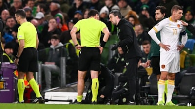 Halil Umut Meler sakatlandı: Maçı yarıda bıraktı