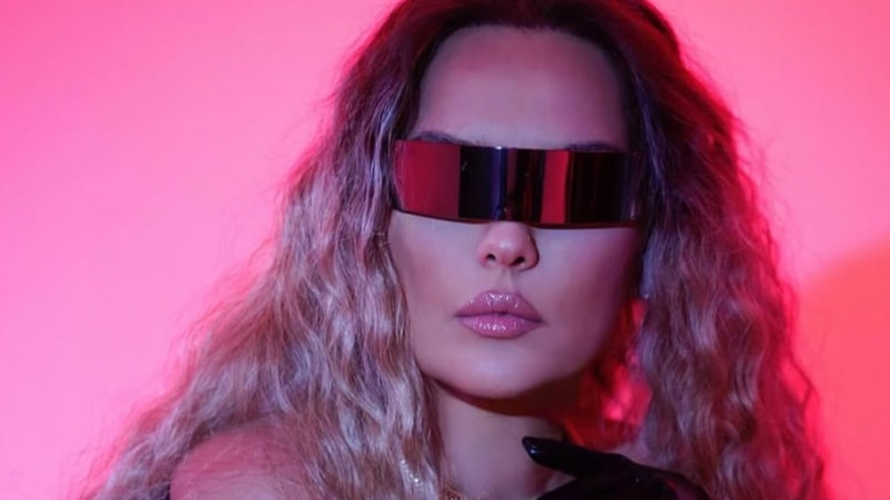 Demet Akalın'ın annesi talihsiz kaza yaşadı! Son halini paylaştı