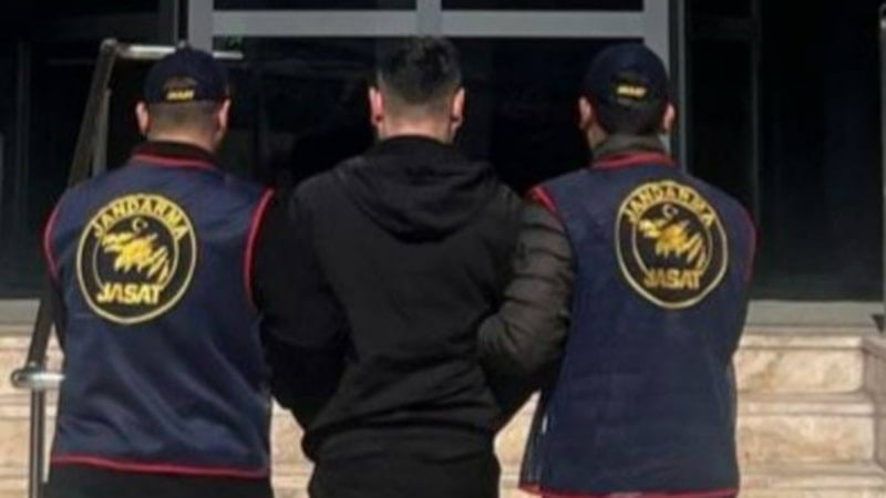 İzmir'de 60 yılla aranan şahıs yakalandı