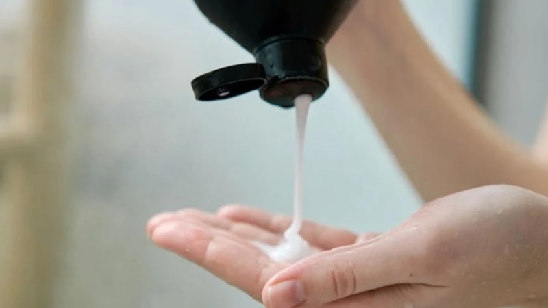 'İmha edin' uyarısı yapıldı: Ünlü şampuan markası raflardan kalkıyor