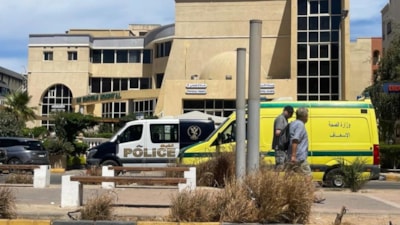 Mısır'da turistik denizaltı battı: 6 ölü