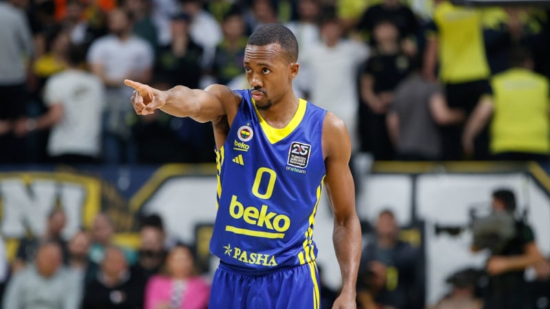 Fenerbahçe'de Errick McCollum sakatlık geçirdi