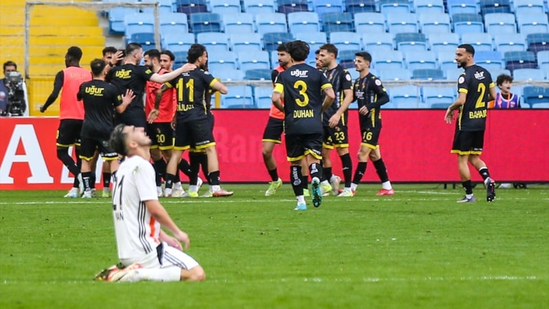 İstanbulspor, Adanaspor karşısında hata yapmadı