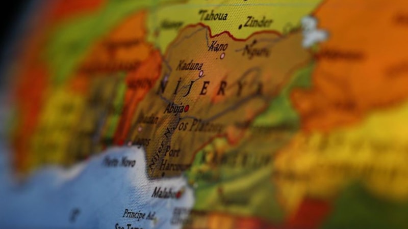 Nijerya'da insan kaçakçısı zannedilen 16 avcı linç edildi