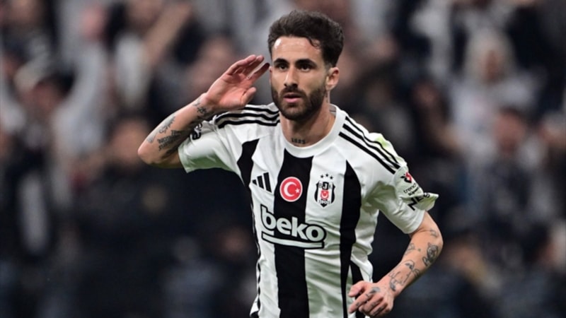 Rafa Silva, gollerine devam ediyor